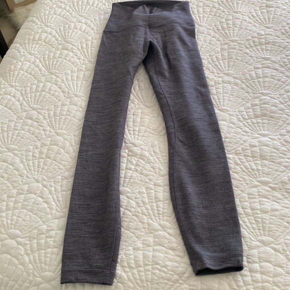Lululemon 25” seam - Picture 2 of 3